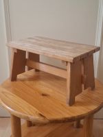 Rustikaler Vintage Hocker Pflanzenständer Skandinavisch Stil