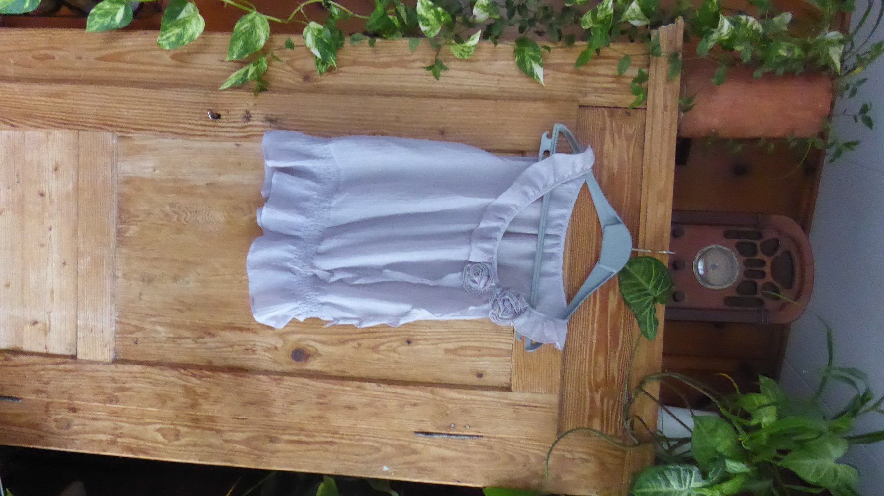 Top: Violettes Top mit Rosen – Usato da Sargans venduto da Benziner 3