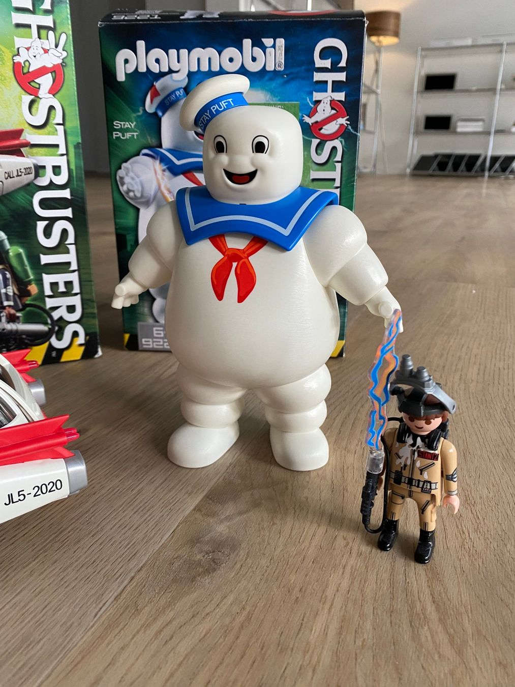 Playmobil Giocattoli: Playmobil Ghostbusters Ecto-1A und Marshmallow Man – Nuovo (secondo la descrizione) da Wetzikon ZH venduto da BackToRetro 3