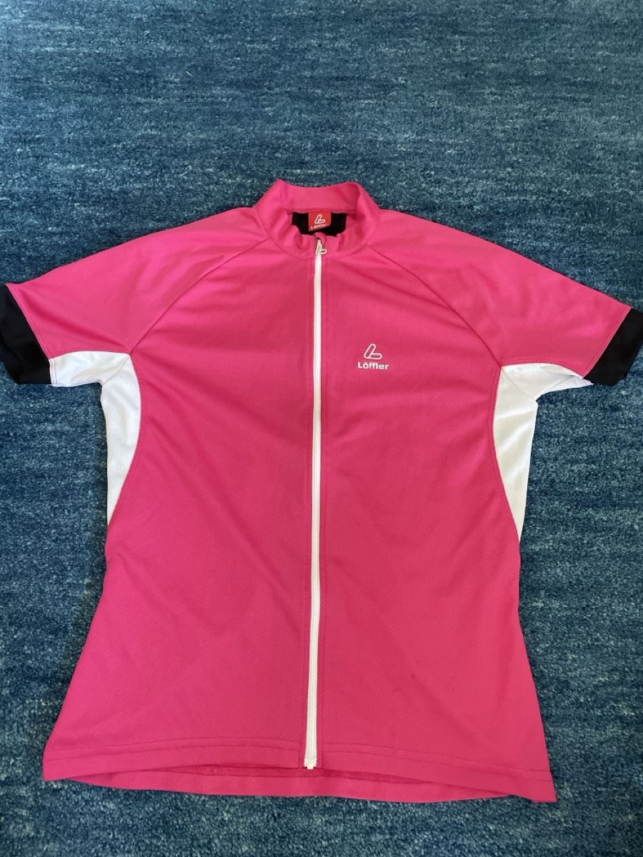 Löffler Maillots de corps & Pantalons: Maillot de Velo Löffler – D'occasion à Montagny-la-Ville par Sissi-Sissi