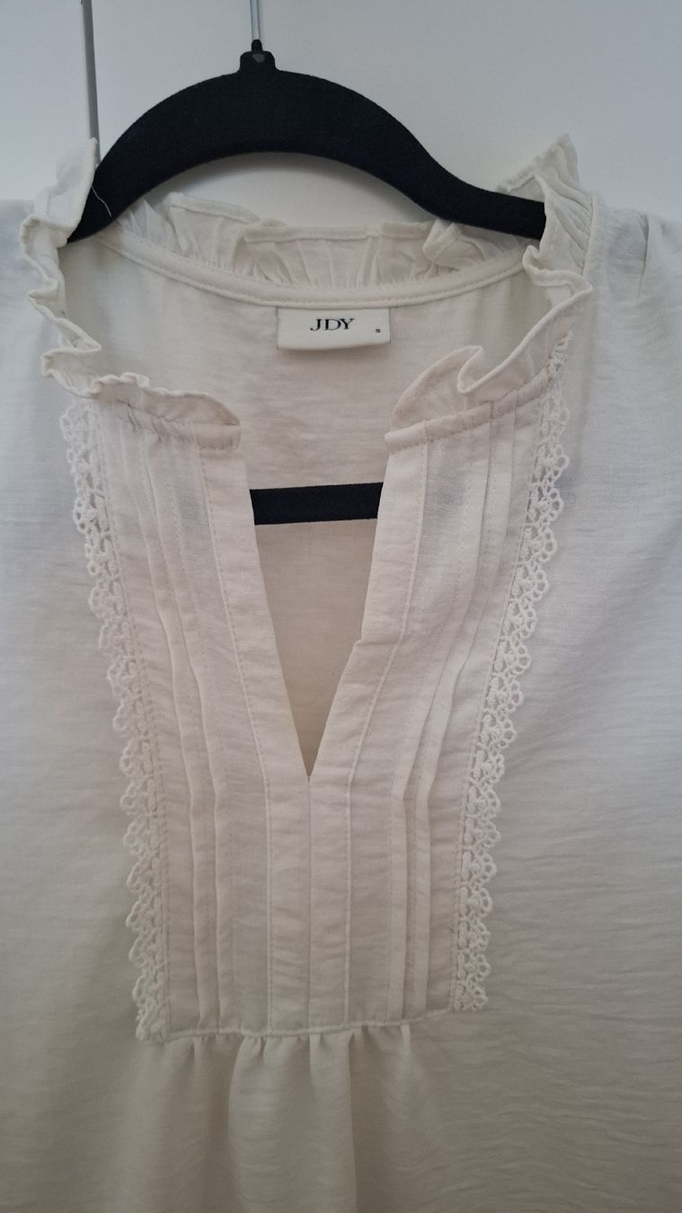 Chemisiers: Blouse JDY cream size S excellent condition – D'occasion à Hausen am Albis par ann_2kkx 1