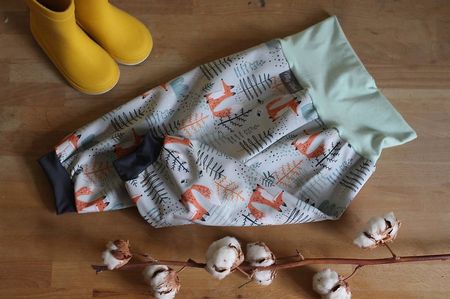HANDMADE Softshellhosen Gr. 104/110: 4-5 Jahre *NEU*