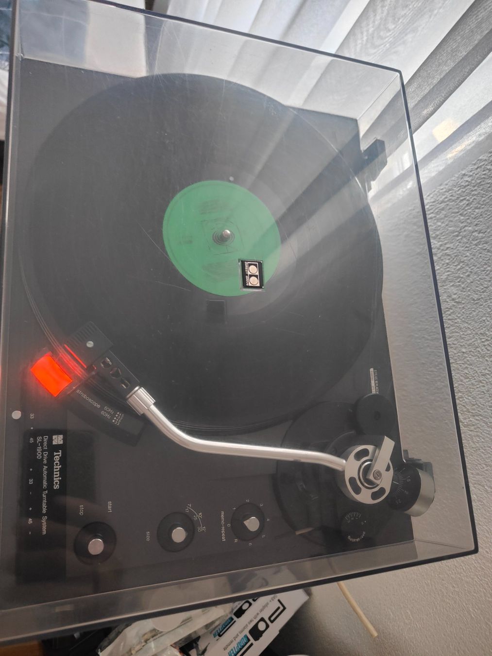 Technics Plattenspieler: Technics SL 1900 – Gebraucht aus Zell LU von Darwin-wroc