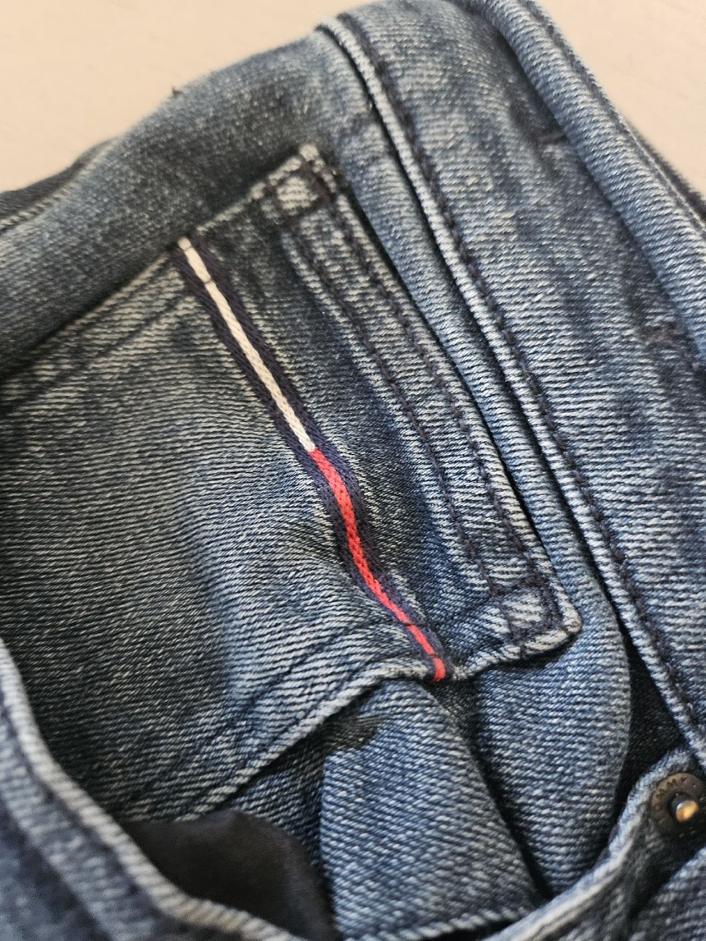 Tommy Hilfiger Jeans: Herrenhosen tommy jeans – Nuovo (secondo la descrizione) da Fehraltorf venduto da Nefi633 4