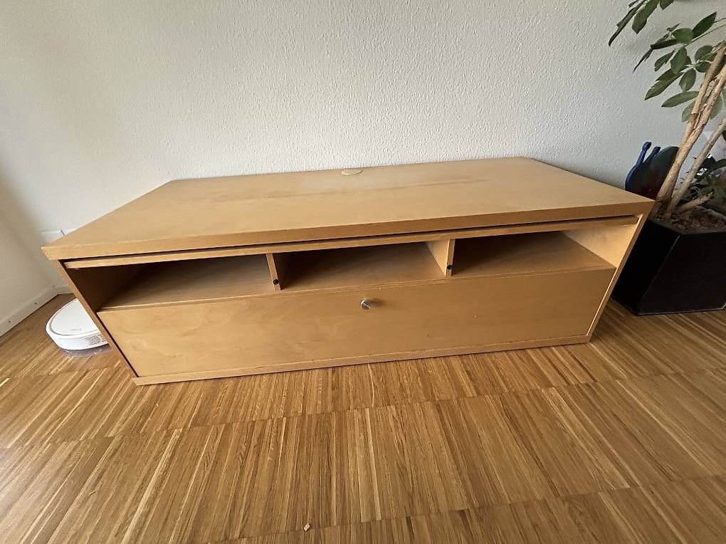 TV Möbel: TV Möbel – Gebraucht aus Winterthur von sashimi82