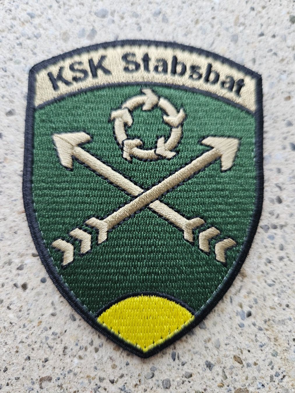Plaketten & Abzeichen: Badge KSK Stabsbat gelb mit klett *** – Neu und originalverpackt aus Riedholz von fr_sIruP