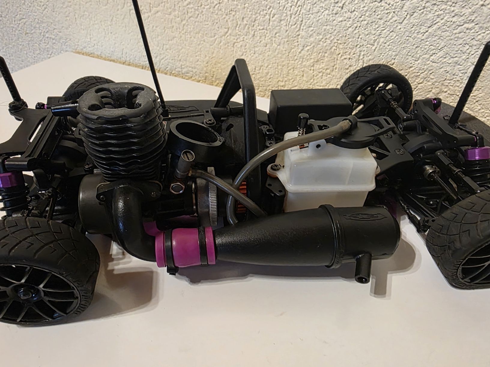RC Kits de montage: RC Verbrenner Modellauto – D'occasion à Netstal par PRIMISU 5