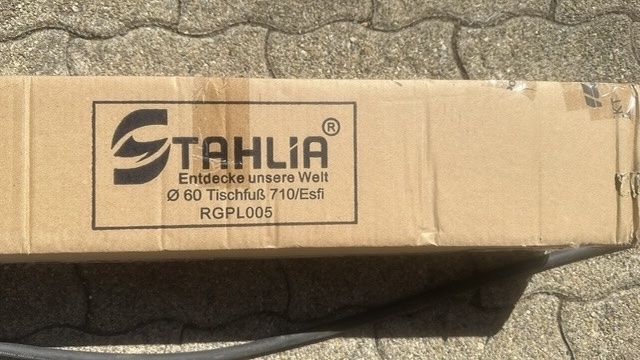 Autre mobilier: 4 Tischbein CHROM – Neuf avec emballage d'origine à Bottighofen par klurmani 1
