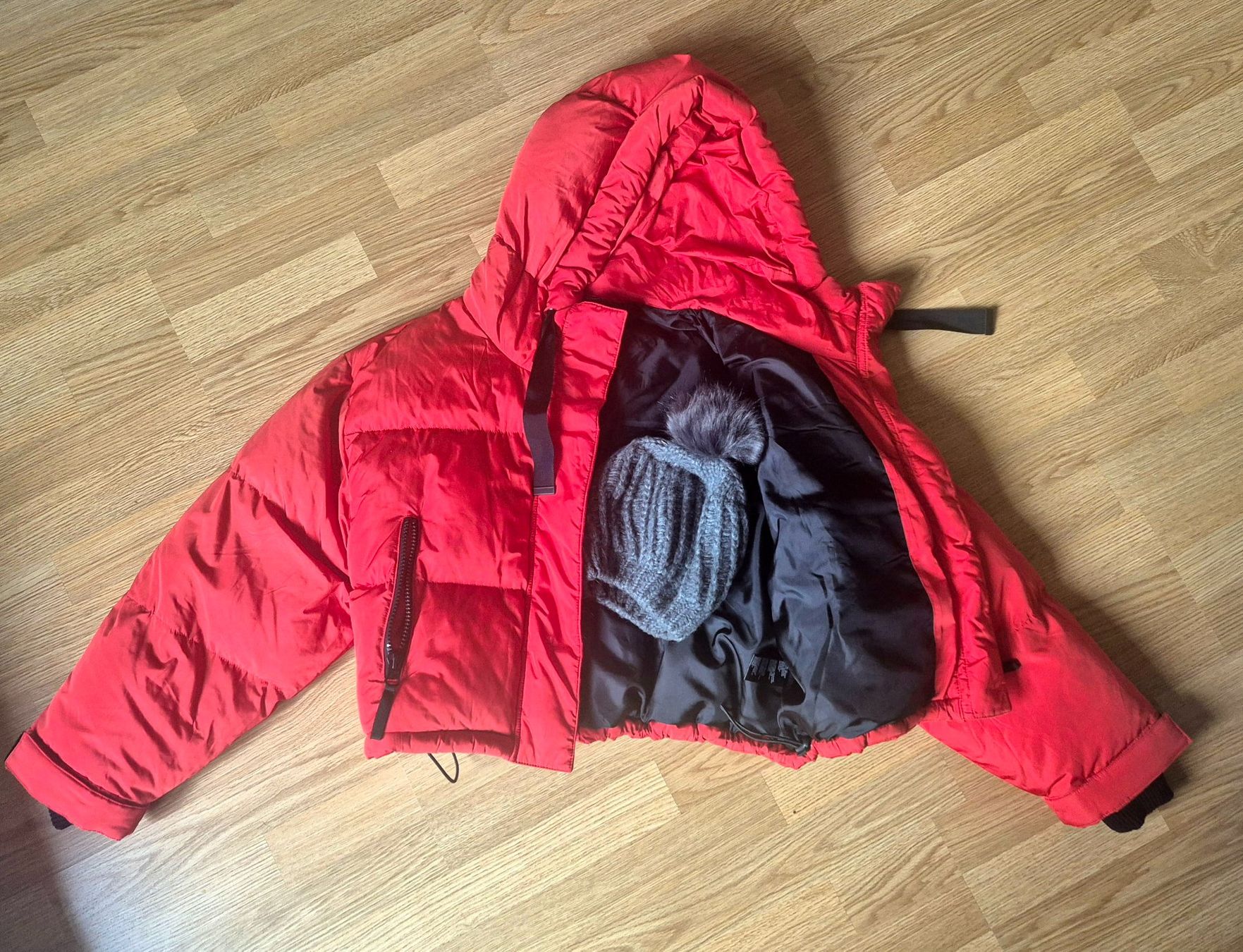 Jacken & Mäntel: Rote Winterjacke NEU – Neu (gemäss Beschreibung) aus Worben von buyosa 2