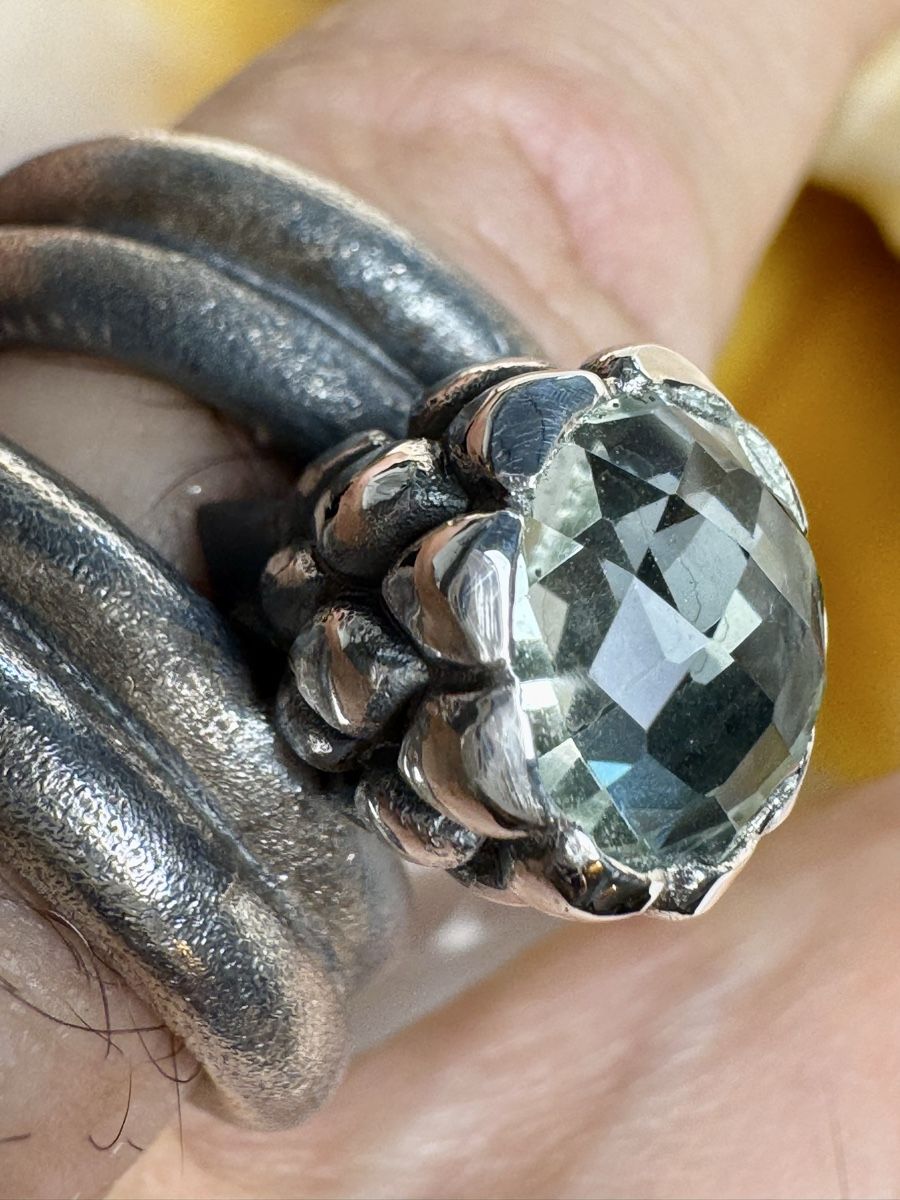 Anelli: Echter Prasiolit - Designer-Silberring  – Nuovo e nell'imballaggio originale da Jona venduto da Herzschmiede 7