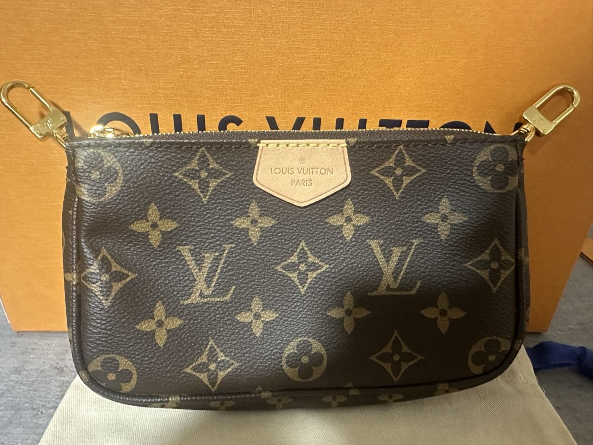 Louis Vuitton Taschen für Damen: Louis Vuitton Multi Pochette Accessoires, Ungetragen! – Neu (gemäss Beschreibung) aus Frauenfeld von 1PegPeg1 1