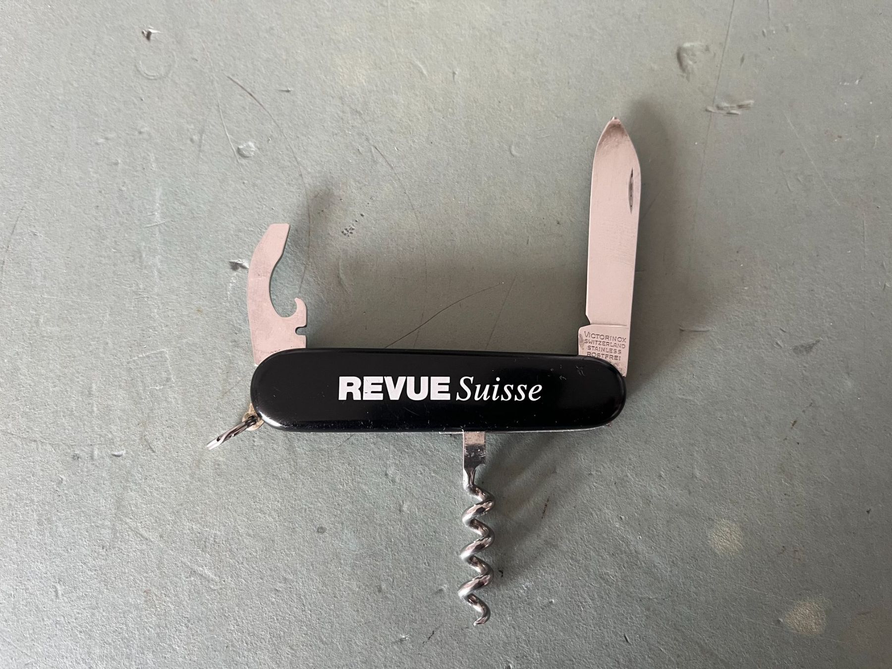 Victorinox Taschenmesser: Victorinox Messer Gourmet – Defekt aus Dintikon von Redgar58 2