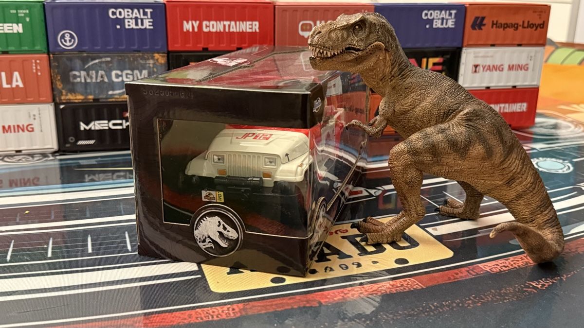 Jada Toys Modellini d'auto: Jeep Wrangler Jurassic World 1:24 – Nuovo e nell'imballaggio originale da Basel venduto da Zomeg 2