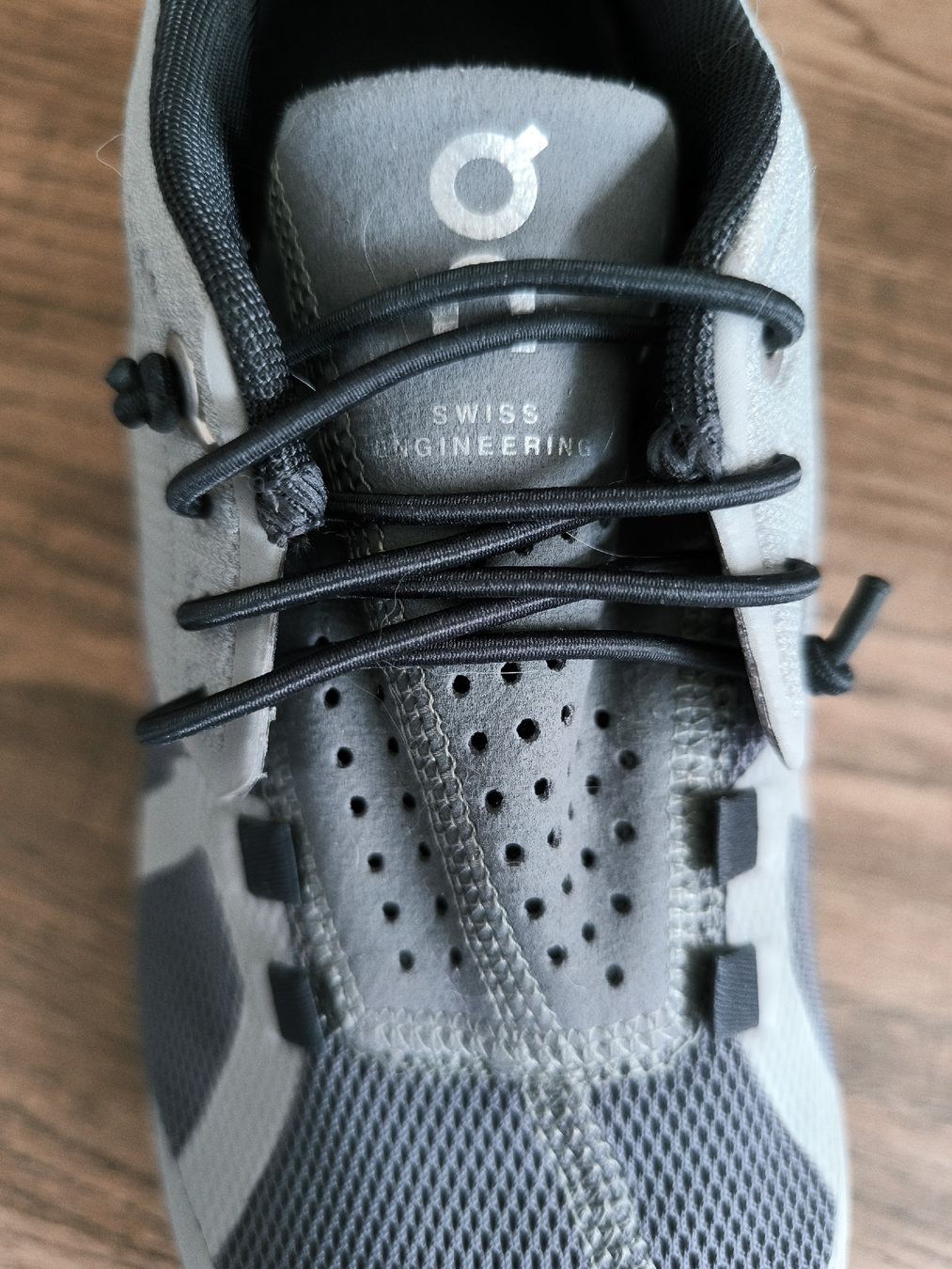 On Scarpe da donna: ON Schuhe Gr. 36.5 – Nuovo (secondo la descrizione) da Frauenkappelen venduto da Nickyta89 4