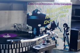 GOLDENEN ZITRONEN: Kampfstern... Weserlable 2430. 1988, M/NM
