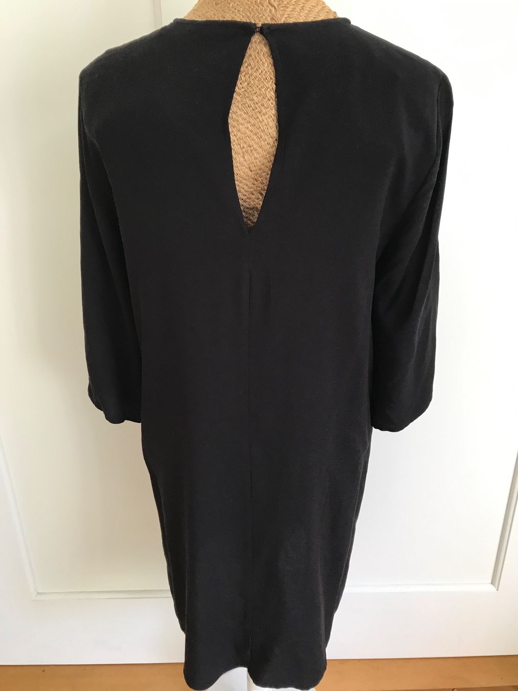 H&M Vestiti: schwarzes Kleid – Usato da Baden venduto da jdif 2