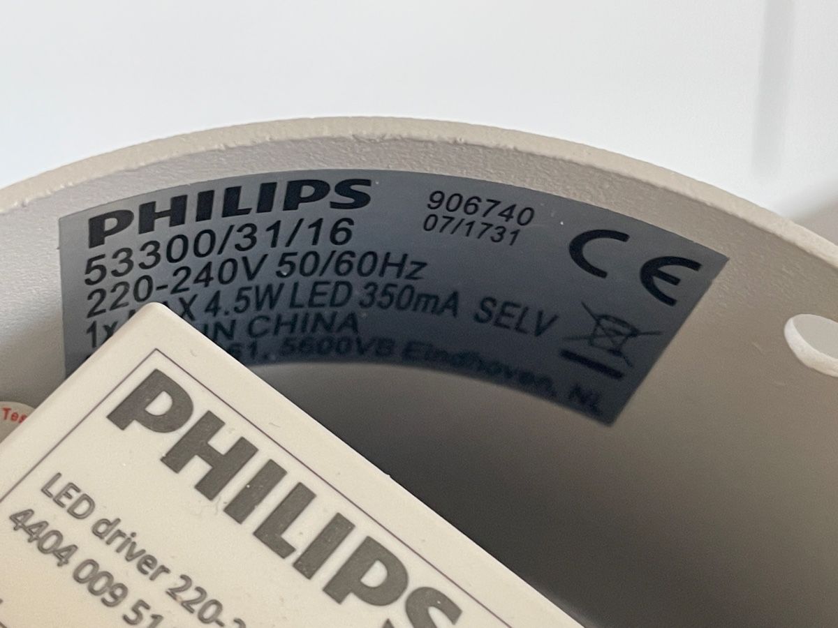 Philips Kronleuchter & Deckenlampen: Philips Deckenleuchte Spot 4.5W weiss – Gebraucht aus Küttigen von cide01 1