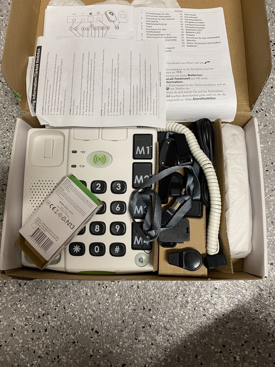 Telefone: Telefon mit Alarmknopffunktion – Gebraucht aus Murgenthal von anmedlung 1