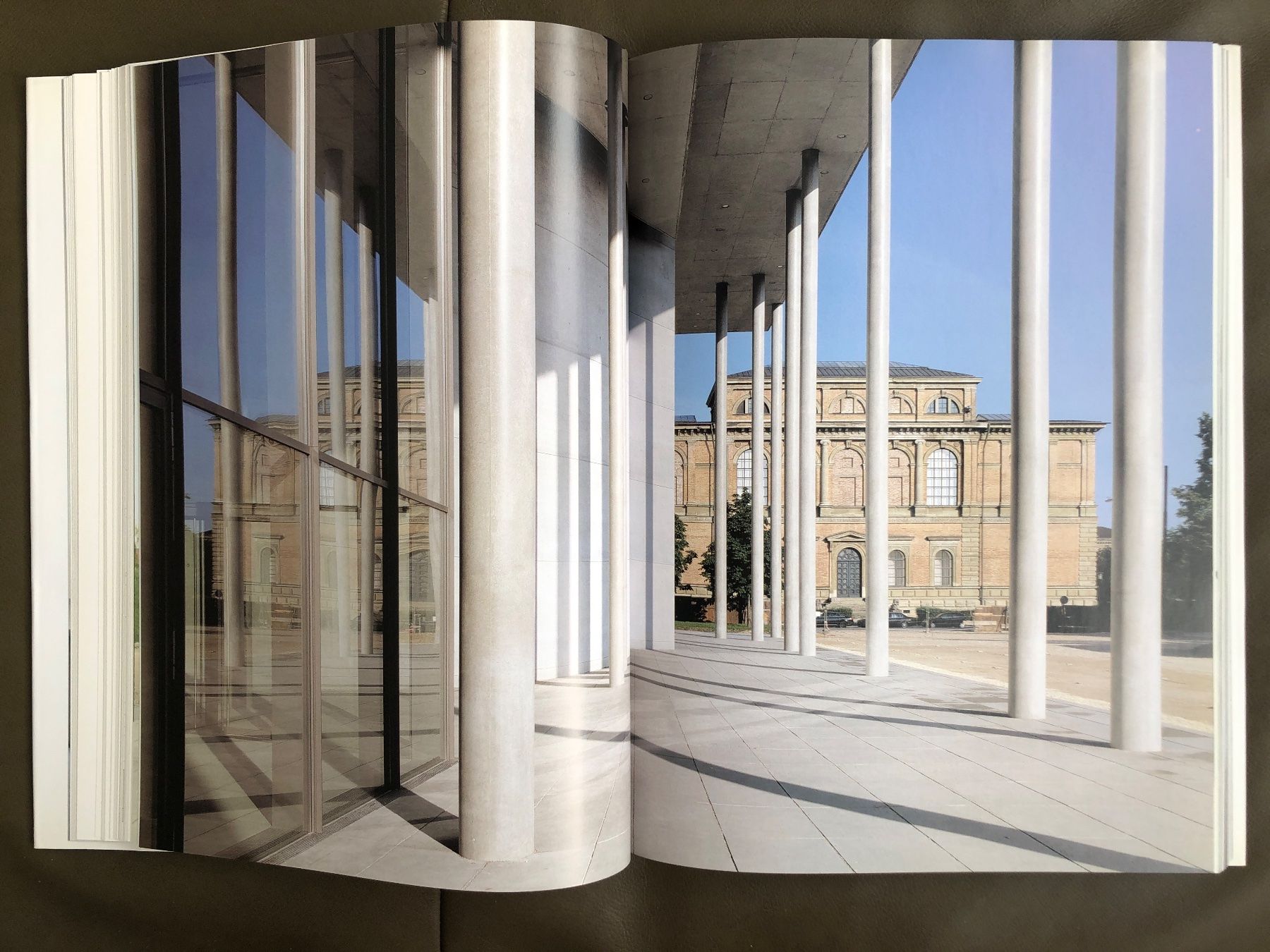 Libri: Buch Pinakothek der Moderne, Stephan Braunfels – Usato da Nunningen venduto da anclaudia 5