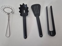Zubehör für Spielküche: Pfannenwender und Co.