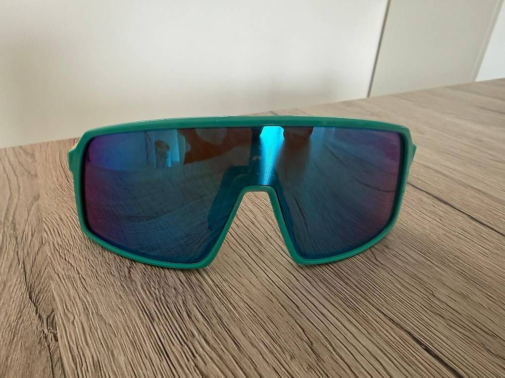 Oakley Brillen & Gläser: Oakley Sutro Limited Edition mit 2 Gläser – Neu (gemäss Beschreibung) aus Zürich von ali_62qm