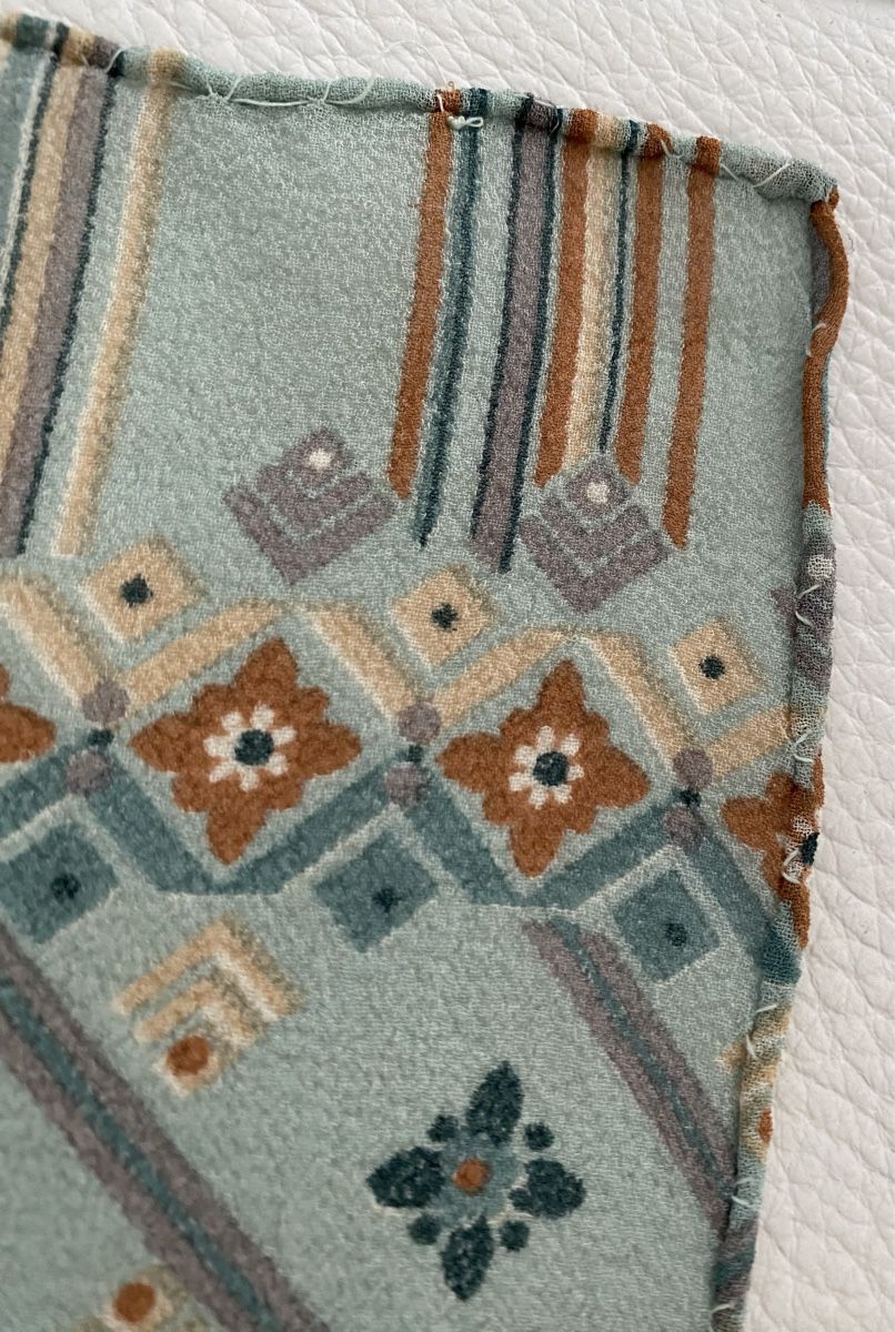 Foulard & Sciarpe: Seiden Schal 🌸 – Usato da Opfikon venduto da Luis144 2