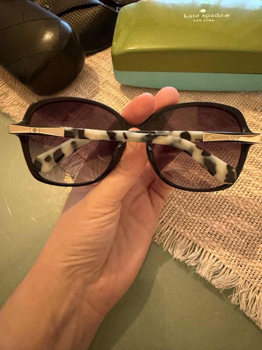 Kate Spade Brillen & Gläser: Kate Spade Sonnenbrille  – Gebraucht aus Basel von Brunner.T 1