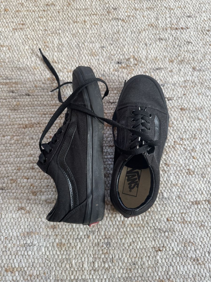 Vans Chaussures hommes: Vans Schuh in Schwarz – D'occasion à St. Gallen par fraurose