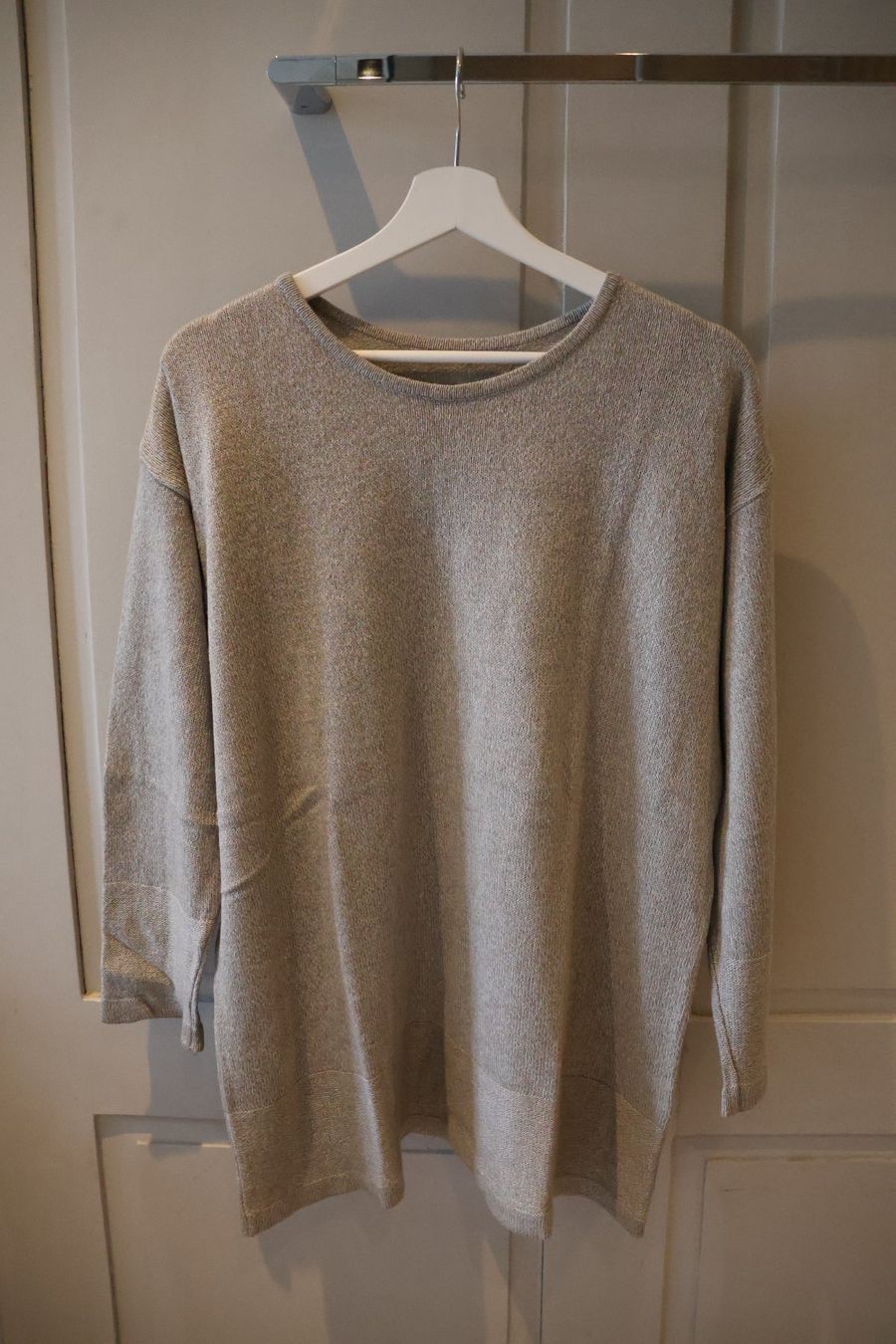 Pulls & Sweat-shirts: Beiger Woll-Seiden-Pullover – D'occasion à Winterthur par jul_v9wx
