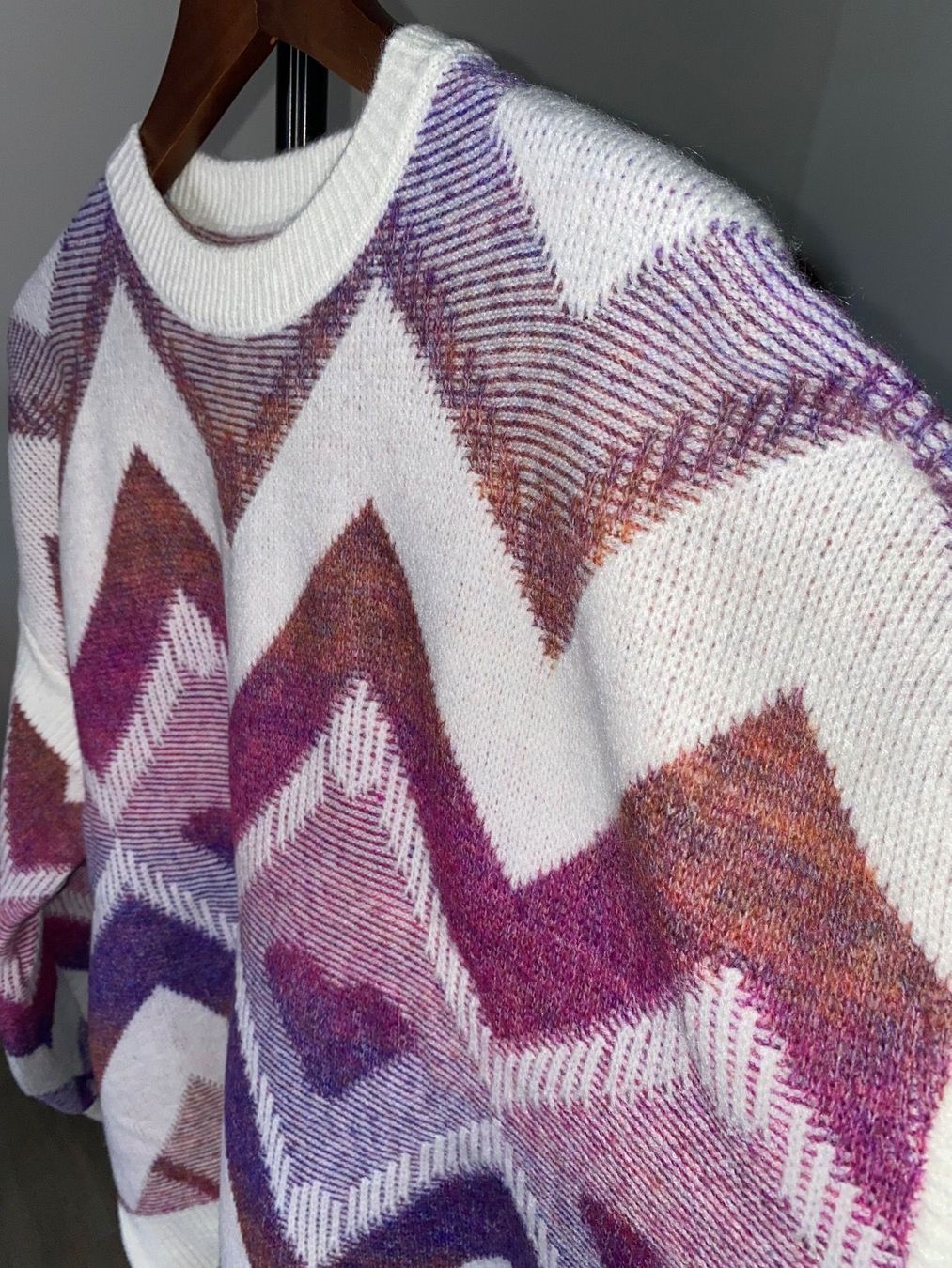 Maglioni & Felpe: Pullover  Neu – Nuovo (secondo la descrizione) da Blonay venduto da art_7f87 5