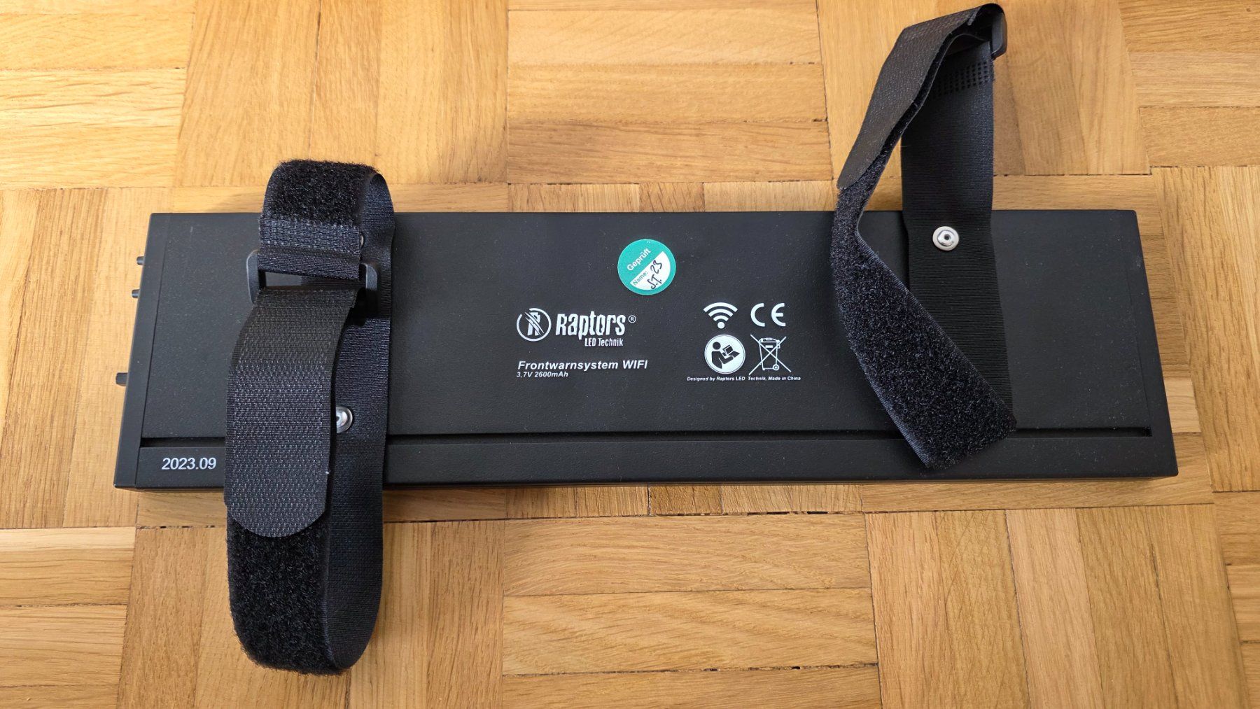 Tutti i ricambio: Raptors LED Technik Frontwarnsystem Wifi – Usato da Stäfa venduto da Msc3000 1