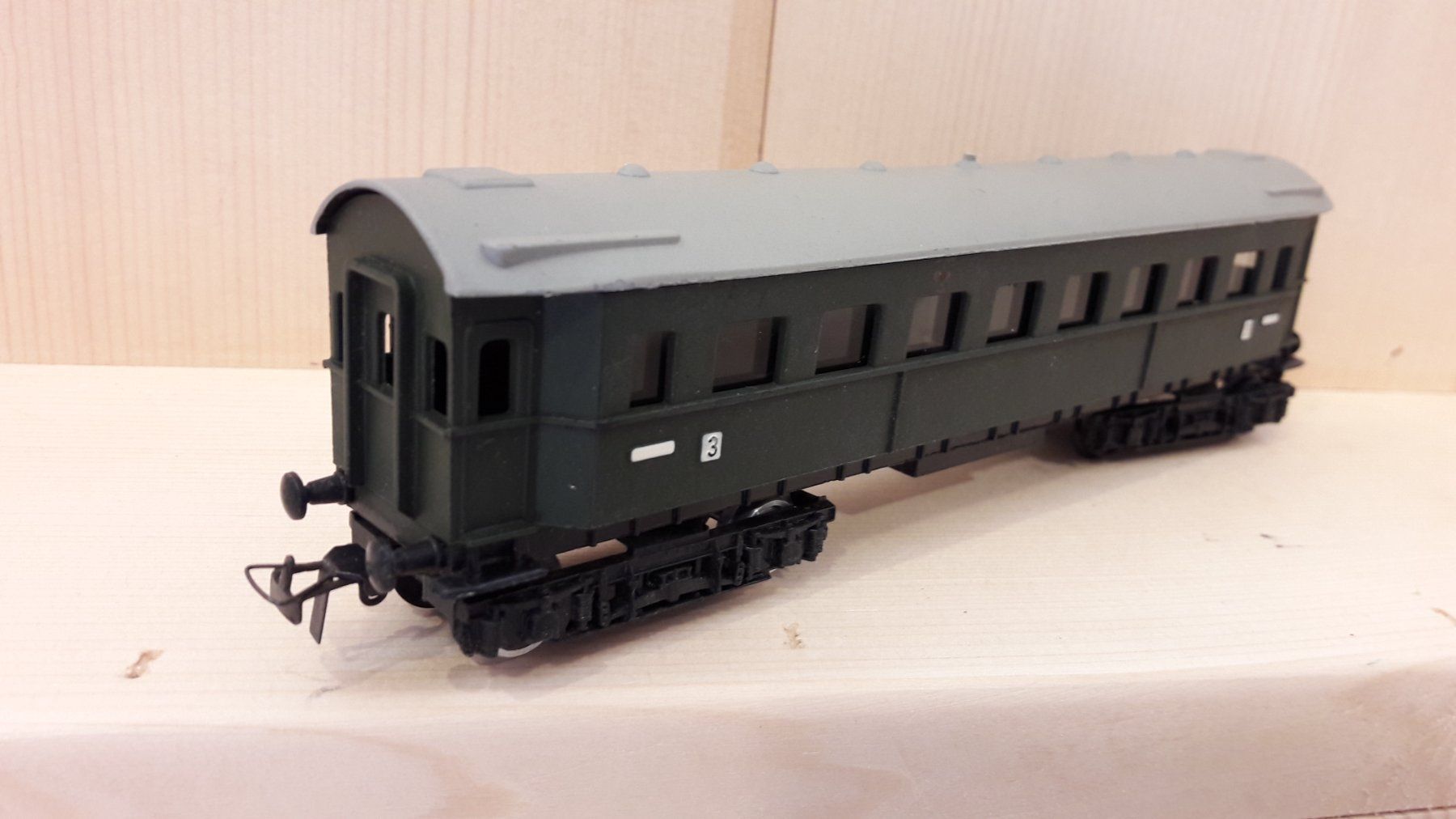 Modellini di ferrovie: Schicht HO DC : voiture 3ème classe – Usato da Buttes venduto da Cafe2005 3