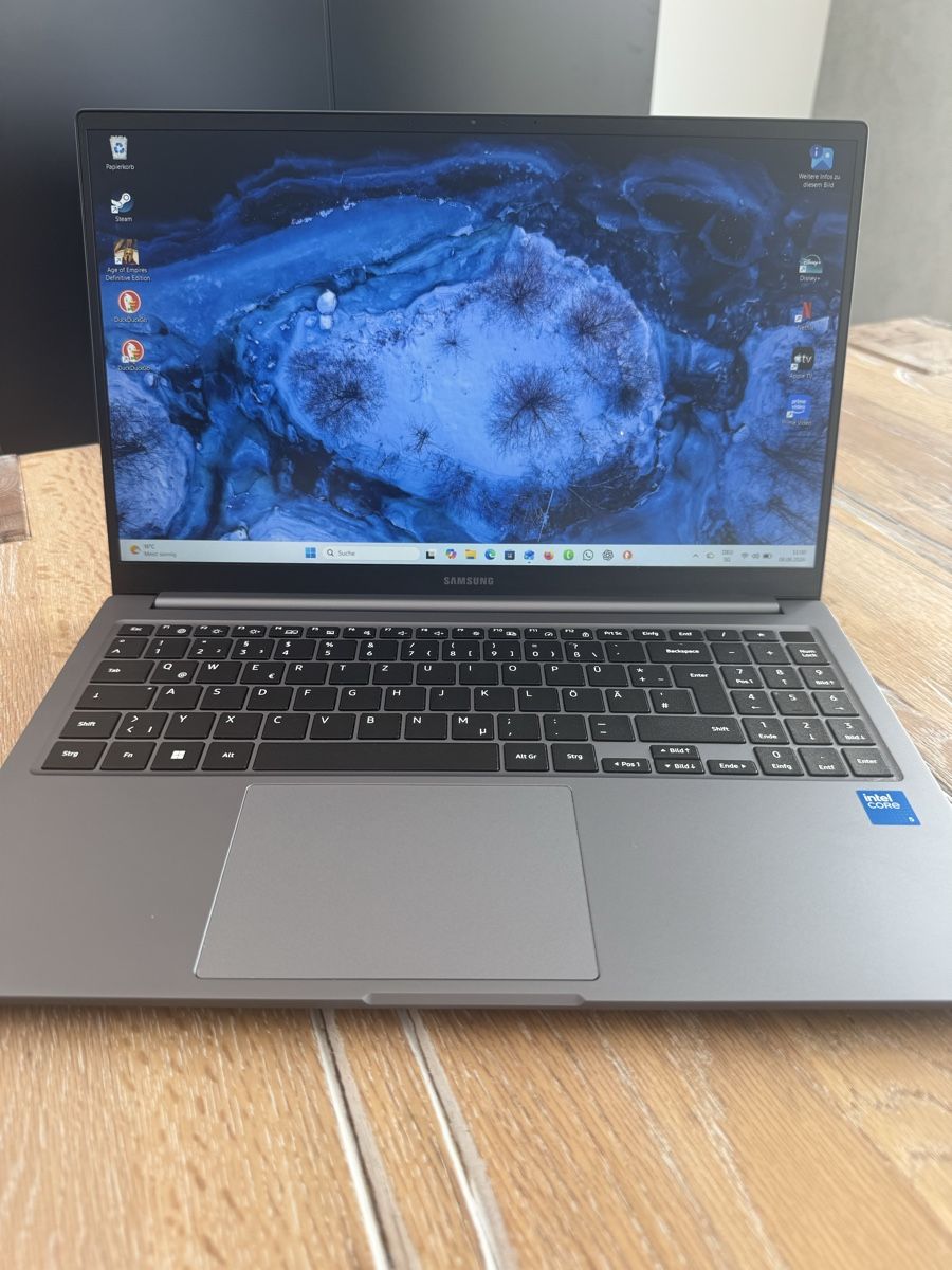 Samsung Notebook: Samsung Galaxy Book 4 – Nuovo (secondo la descrizione) da Oberrohrdorf venduto da Blima 1