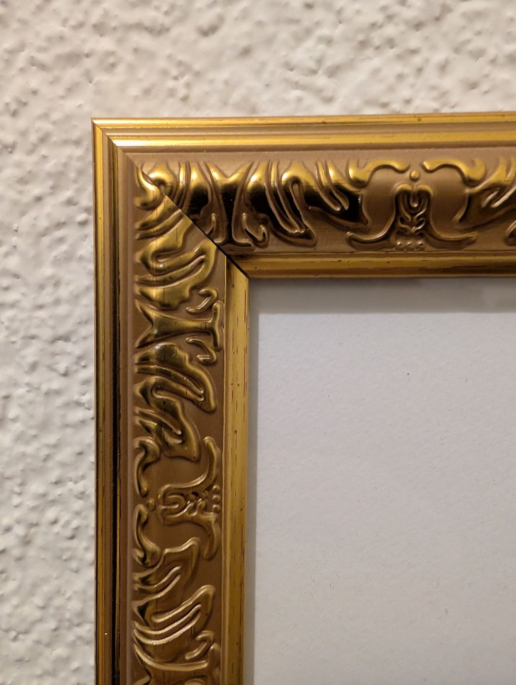 Cornici: Bilderrahmen goldfarben 85cm 65cm – Usato da Hünenberg See venduto da Klaus91 1
