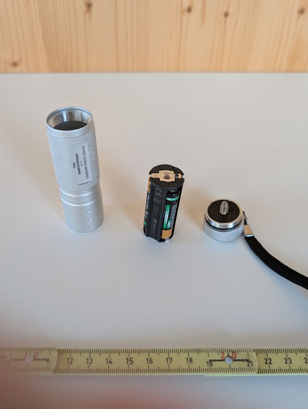 Lampen: Taschenlampen  – Neu (gemäss Beschreibung) aus Embrach von bh80bHugi 2