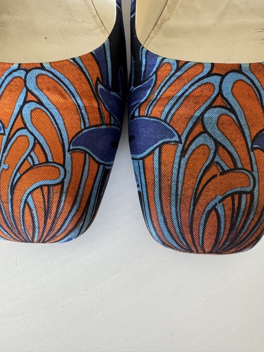 Prada Chaussures femmes: Prada Pumps 39.5 blau orange – D'occasion à Oberglatt ZH par jul_nhy7 2
