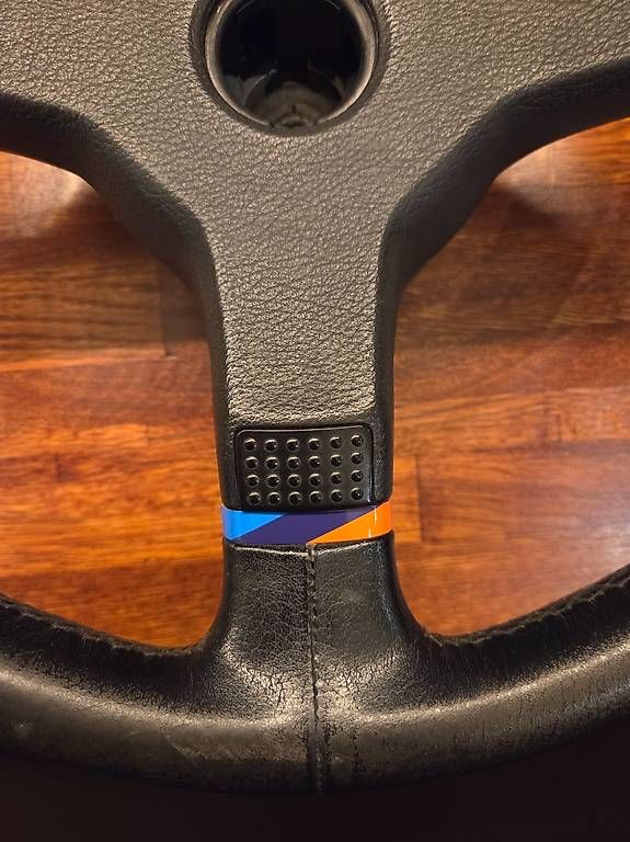 Tutti pezzi di ricambio auto: E24/E28/E30/E34 M-Tech I Lenkrad (32339058694) – Usato da Tann venduto da Sdown 1