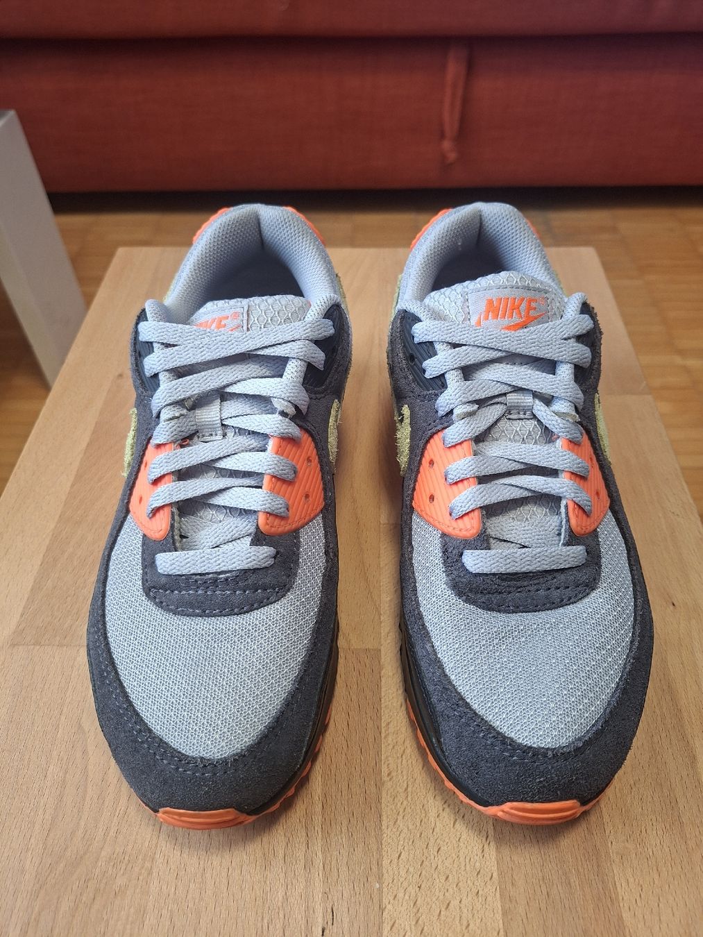Nike Scarpe da uomo: Nike Air Max 90, Grösse 40 – Nuovo (secondo la descrizione) da Rüti ZH venduto da FelipeCH1993 1