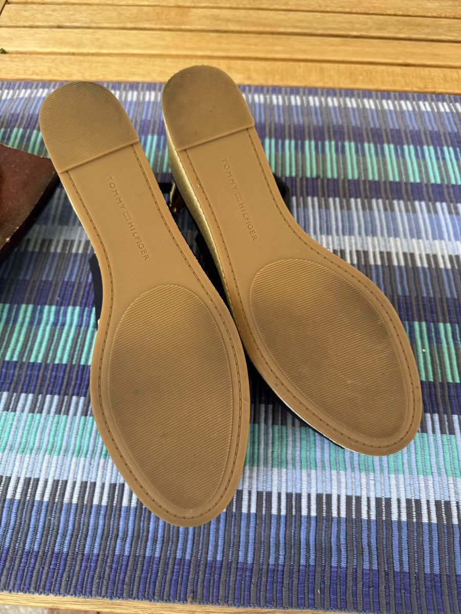 Tommy Hilfiger Chaussures femmes: Slingback Sandalen – Neuf (Voir description) à Reinach BL par Minendie 4