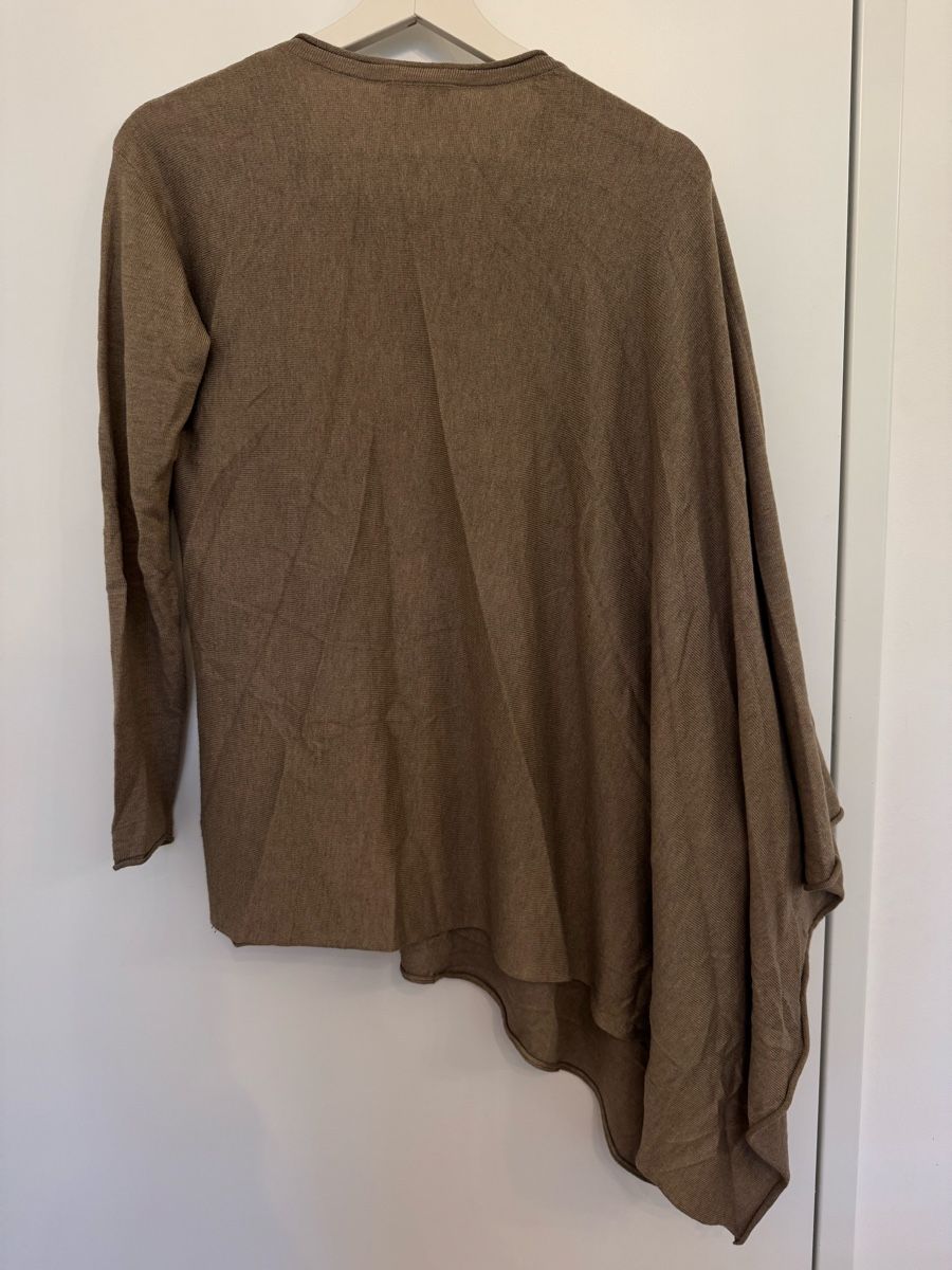 Esprit Sonstige Damenmode: Esprit asymmetrischer Cape-Pullover / Poncho (S) – Gebraucht aus Triesen von antonellaaa_ 3
