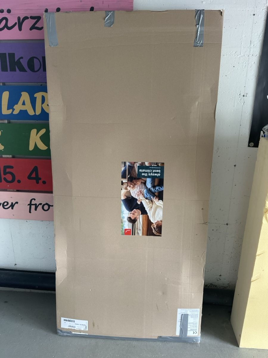 Zehnder Heizgeräte: Zehnder Nova Heizwand Matt-Schwarz – Gebraucht aus Kallern von Sally2017