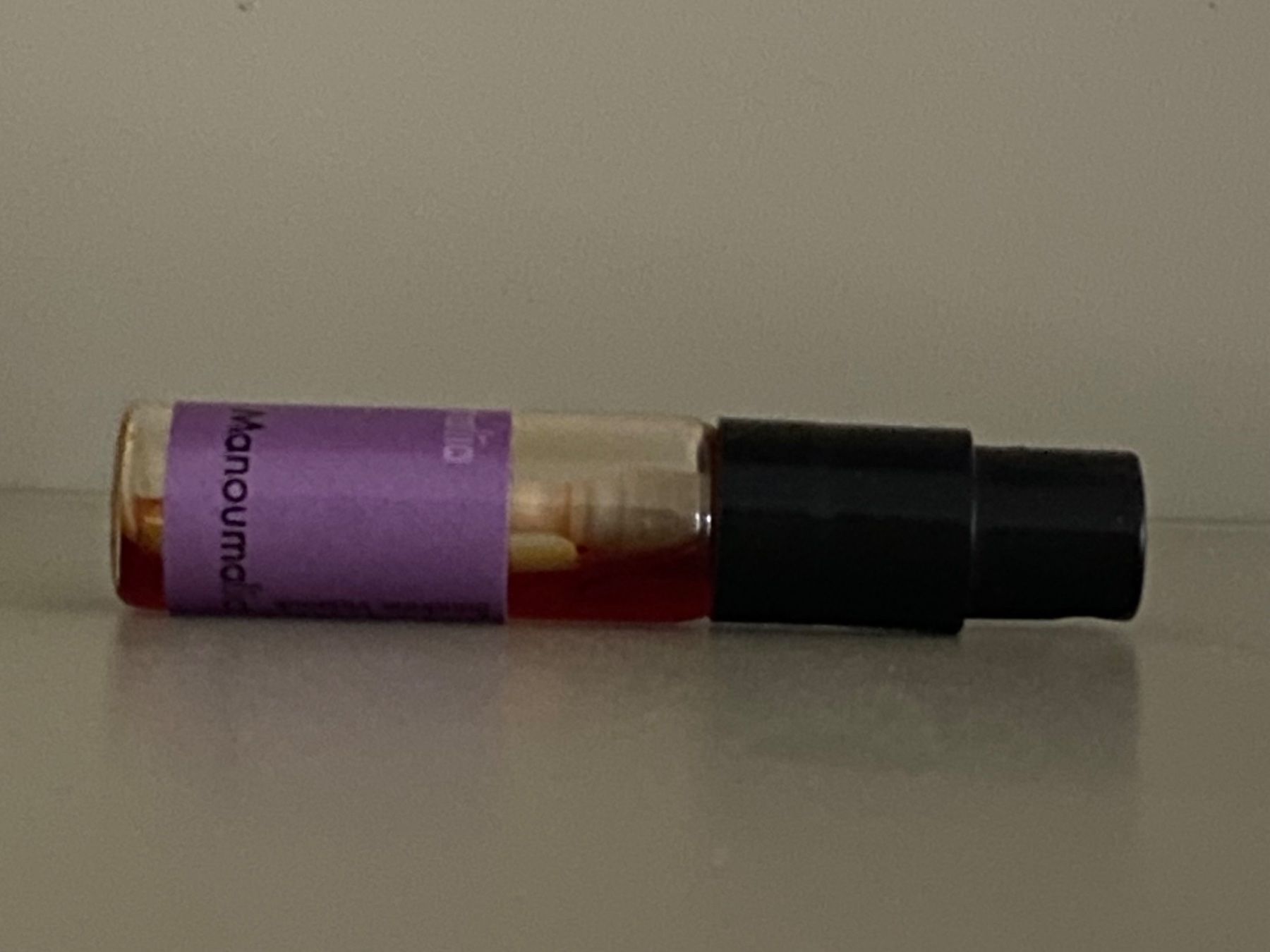 Profumi & Eau de Toilette: LesNez Set samples RARES 2009 Unicorn Spell Manoumalia etc. – Nuovo (secondo la descrizione) da Genève venduto da kik_8jd6 3