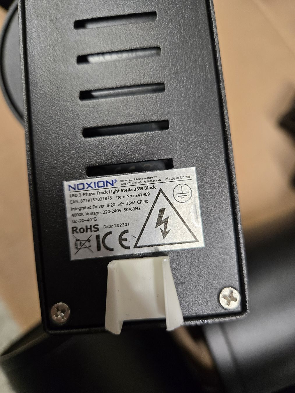 Lampade: Schwarze schienenstrahler 70 stuck – Usato da Geroldswil venduto da narko30 3