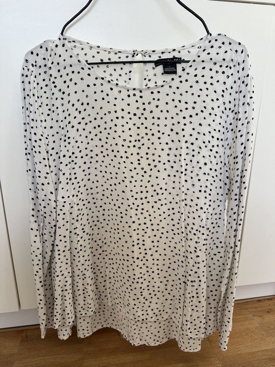 Camicette: Polka dot blouse – Usato da Zürich venduto da Laui91