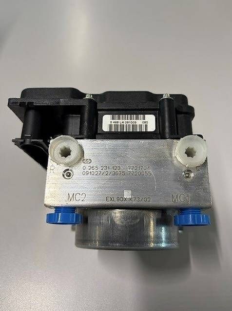 BMW Tutti i ricambio per moto: BMW Neu Modulator F800R – Nuovo e nell'imballaggio originale da Landquart venduto da jes_6zrh 1