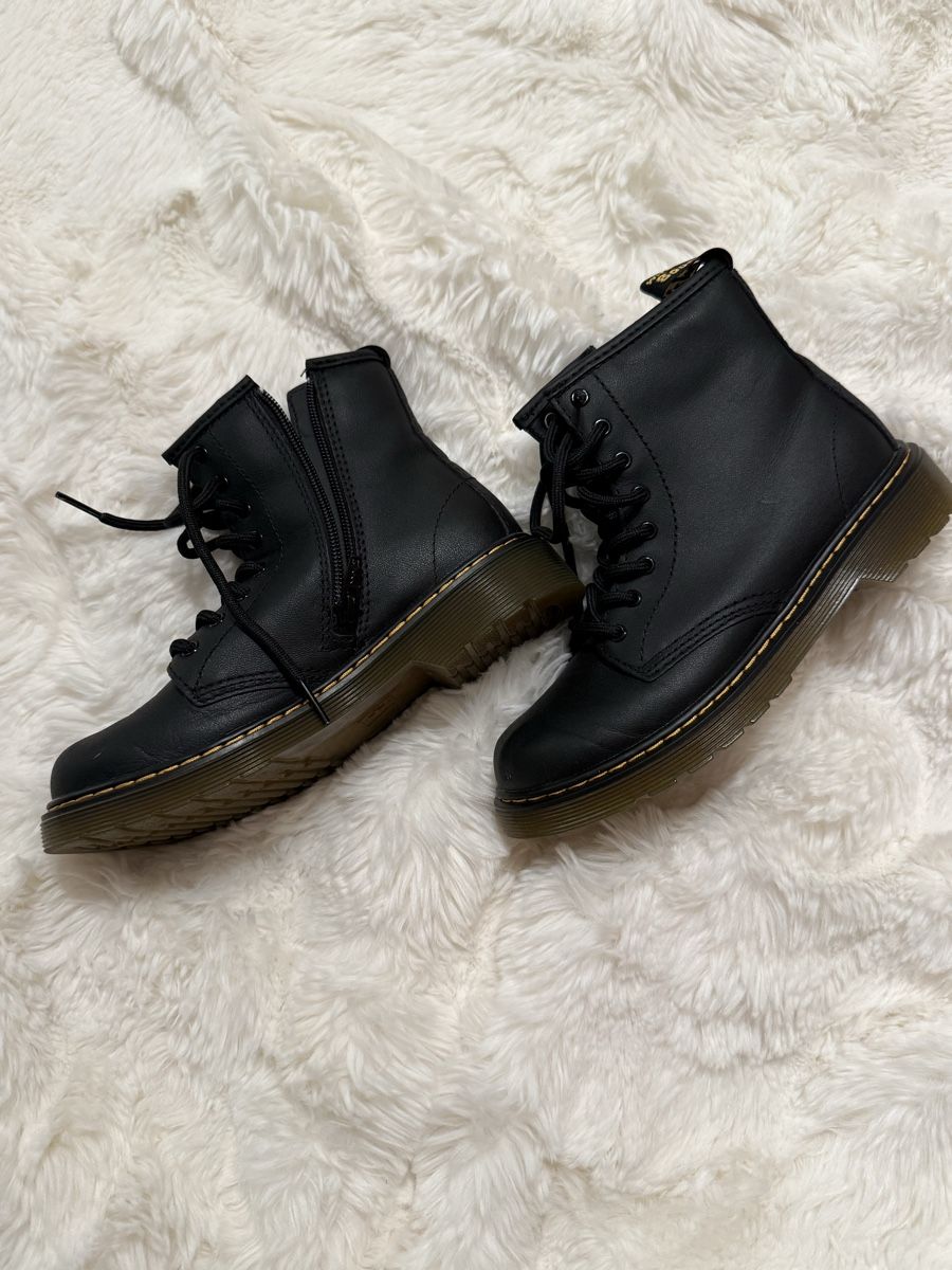 Dr. Martens Scarpe da uomo: Bottes Dr. Martens noires – taille 34 – Usato da Monthey venduto da Joseph-29 2