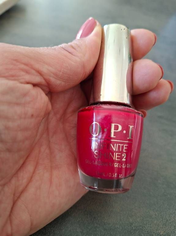 Opi Smalto per unghie: Opi Nagellack Red / Rot – Usato da Flurlingen venduto da Atea8
