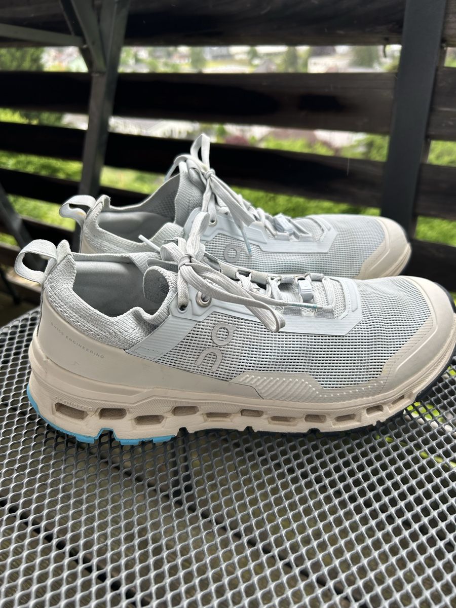 On Scarpe da donna: On Sneaker, Gr. 42, hellblau/ beige – Usato da Unterkulm venduto da Chipsi0709