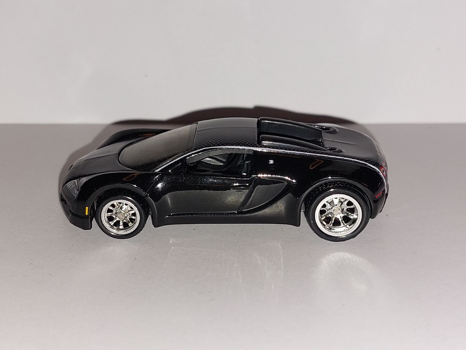 Hot Wheels Modellini d'auto: Hot Wheels Premium Bugatti Veyron – Usato da Reinach BL venduto da vwbora75 1