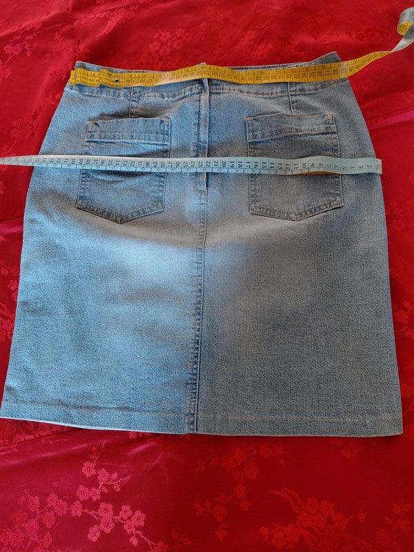 Marella Röcke: M - GONNA IN JEANS MARELLA ( MAX MARA ) – Gebraucht aus Lopagno von CLep 1
